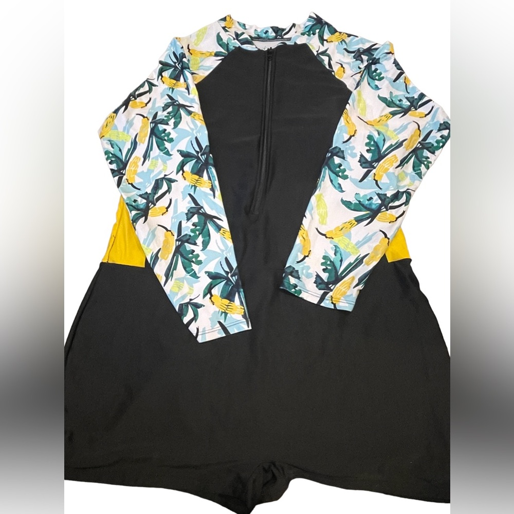 Floral & Tropical Zip-Up One Piece Swimsuit Plus size